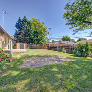 44)» 6054_Iris-Way.jpg