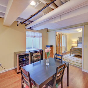 32» 8330_Arbutus-St.jpg