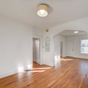 15.18)» 4141_Yates-St.jpg