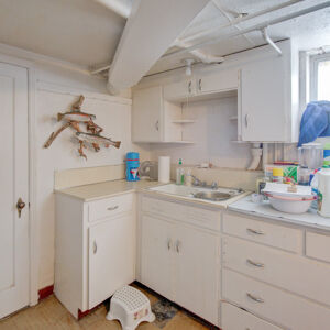 41»-5050 w 33rd Ave.jpg