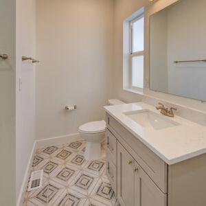 21.21)» 4141_Yates-St.jpg