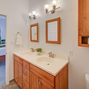 17)» 6464 Simms St-Unit A.jpg